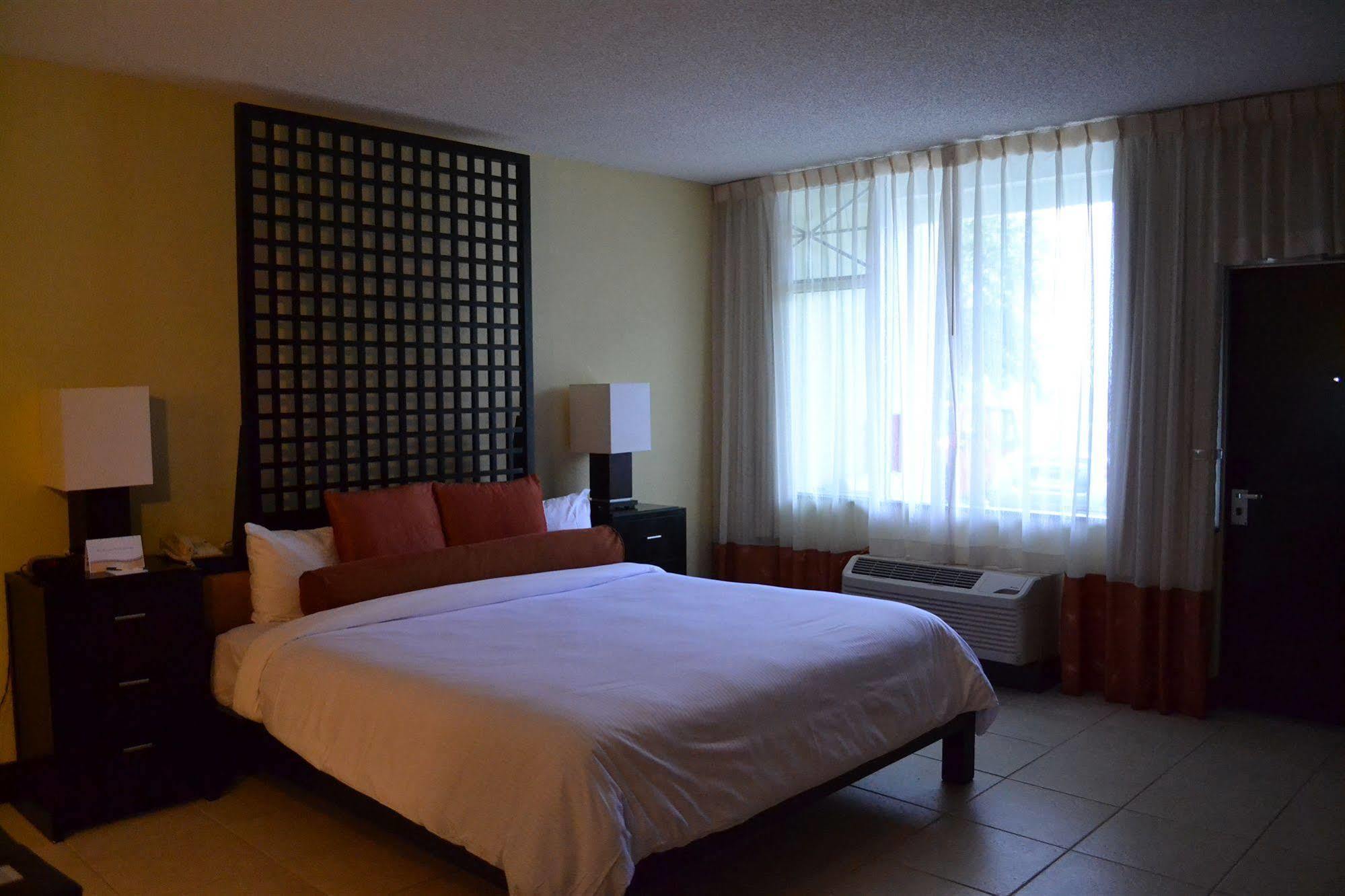 The Inn At Little Harbor Ruskin Esterno foto
